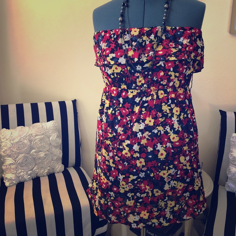 Strapless dress